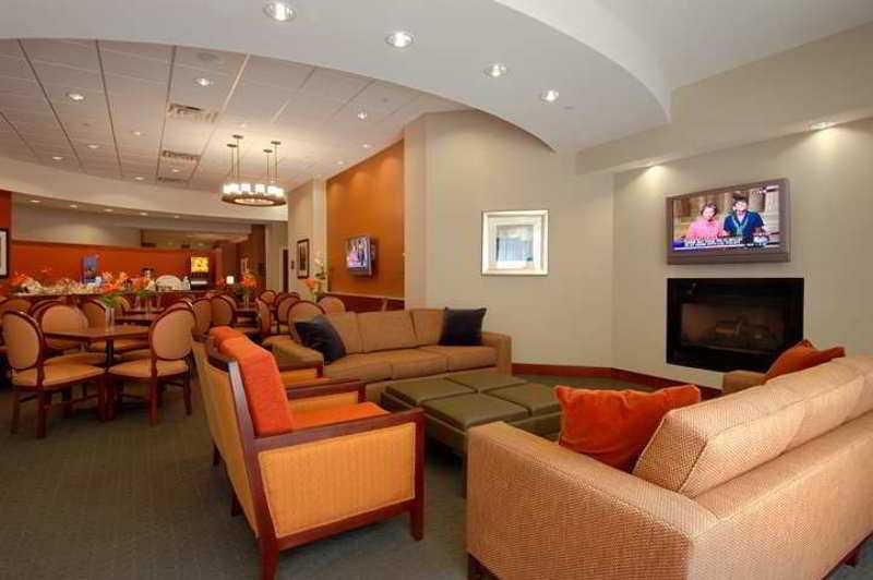 Hampton Inn & Suites Milwaukee Downtown Екстер'єр фото